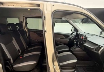 Fiat Doblo IV 1.4 16V 95KM 2017 Fiat Doblo Fiat Doblo 1.4 16V StartampStopp MyLife Family 1.4 Benzyna, zdjęcie 17