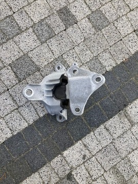 ŁAPA PODUSZKA SILNIKA HONDA CIVIC X AUTOMAT 1.0 TURBO