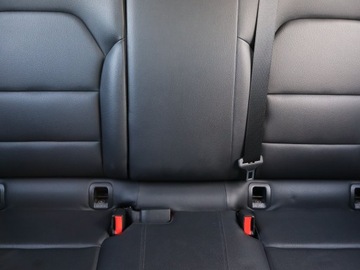 Mercedes GLA I Off-roader 2.1 220 CDI 170KM 2014 Mercedes GLA GLA 220 CDI 4MATIC, 167 KM, 4X4, zdjęcie 9