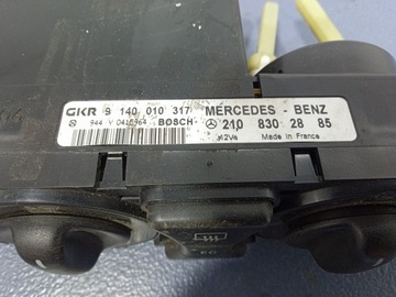 MERCEDES E TŘÍDA W210 PANEL KNOFLÍKY KLIMATIZACE 2108302885