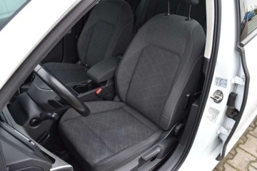 Volkswagen Golf VIII Variant 2.0 TDI 150KM 2022 Volkswagen Golf SalonPL TDI 150KM DSG Pakiety SideAssist Czujniki ACC ALU, zdjęcie 25