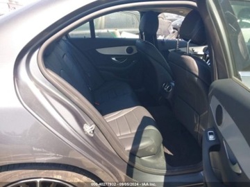 Mercedes Klasa C W205 2019 Mercedes-Benz Klasa C 300 2019 2.0l 2.0 Benzyna 255KM, zdjęcie 11