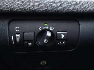 Volvo XC60 I SUV 2.0 D3 163KM 2010 Volvo XC60 D3, Automat, Skóra, Xenon, Bi-Xenon, zdjęcie 19