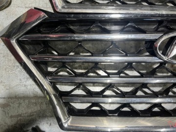 HYUNDAI TUCSON LIFT II 2 3 III 18-20 ПЕРЕДНИЙ БАМПЕР ГЛУХАЯ РЕШЕТКА ХРОМ