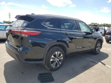 Toyota Highlander III 2022 Toyota Highlander Xle 2022 3.5l 3.5 Benzyna 295KM, zdjęcie 3