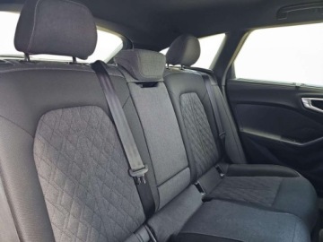 Audi A5 B10 Avant 2.0 TDI 204KM 2024 Audi A5 Avant matrixy, kamery 360, 2x s-line, elektryczne fotele 2.0 Diesel, zdjęcie 25