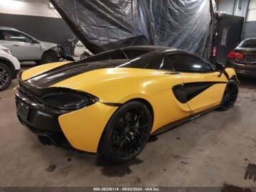  McLaren 570S Coupe 2018r., 3.8L 3.8 Benzyna 562KM, zdjęcie 2