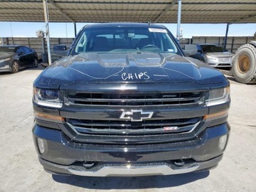 Chevrolet Silverado II 2018 Chevrolet Silverado K1500 LT 2018 5.3 Benzyna 355KM, zdjęcie 5