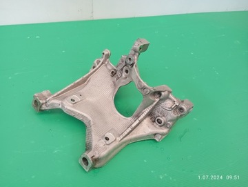 ПОДВЕСКА КРОНШТЕЙНА ЛАМПЫ ДВИГАТЕЛЯ ЛЕВАЯ AUDI A4 B9 A5 8W0399295E