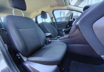Ford Focus III Sedan Facelifting 1.6 Ti-VCT 125KM 2017 Ford Focus Wolnossacy, salon Polska, tempomat, SYNC 1.6 Benzyna 125KM, zdjęcie 15