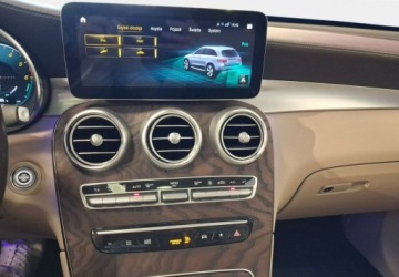 Mercedes GLC C253 SUV Plug-In 2.0 300de 306KM 2021 Mercedes-Benz GLC VAT 23 de 306KM automat 4matic 2021 r., salon PL, I wlas, zdjęcie 30