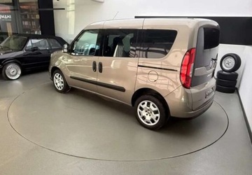 Fiat Doblo IV 1.4 16V 95KM 2017 Fiat Doblo Fiat Doblo 1.4 16V StartampStopp MyLife Family 1.4 Benzyna, zdjęcie 5