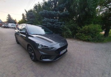 Ford Focus IV Kombi 1.5 EcoBoost 150KM 2020 Ford Focus Ford Focus 1.5 EcoBoost STart-Stopp-System ST-LINE 1.5 Benzyna, zdjęcie 1