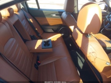 Alfa Romeo Giulia II Sedan 2.0 TBi 280KM 2018 Alfa Romeo Giulia 2018 r., 2,0L TI SPORT AWD 2.0 Benzyna 280KM, zdjęcie 10