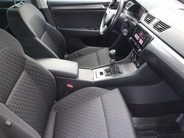 Skoda Superb III Liftback Facelifting 2.0 TDI SCR 150KM 2020 Skoda Superb 2.0 TDI, Salon Polska, Serwis ASO, zdjęcie 8