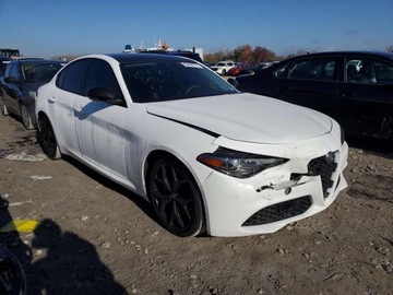 Alfa Romeo Giulia II Sedan Facelifting 2.0 Turbo 280KM 2020 Alfa Romeo Giulia TI 2020 2.0l 2.0 Benzyna 280KM, zdjęcie 4