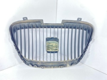 Решетка радиатора Seat Toledo 3 III 04-09 5P0853679A