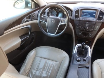 Opel Insignia I Sports Tourer 2.0 CDTI ECOTEC 160KM 2009 Opel Insignia 2.0 CDTI, Navi, Klima, Klimatronic, zdjęcie 6