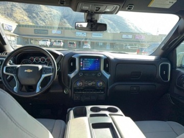 Chevrolet Silverado II 2021 Chevrolet Silverado 2021 CHEVROLET SILVERADO K1500 LT 5.3 Benzyna 355KM, zdjęcie 5