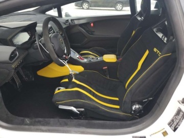 Lamborghini Huracan STO 5.2 V10 640KM 2023 Lamborghini Huracan STO 2023 5.2l 5.2 Benzyna 640KM, zdjęcie 7