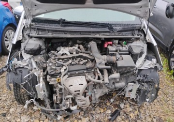 Toyota Yaris III Hatchback 5d Facelifting 2017 1.5 Dual VVT-iE 111KM 2018 Toyota Yaris 2018r, 1.5 Benzyna. Uszkodzony przod. 1.5 Benzyna 112KM, zdjęcie 4