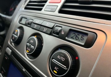 Volkswagen Touran I 2008 Volkswagen Touran 1.4 tsi 1 wlasciciel 100 bezwypadkowy 1.4 Benzyna, zdjęcie 25