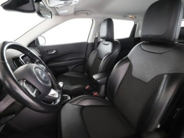 Jeep Compass II SUV 1.4 MultiAir 140KM 2019 Jeep Compass półskóra navi klima auto kamera i, zdjęcie 12