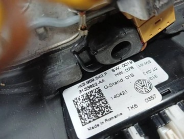 M19 SKODA OCTAVIA IV VOLANT 5E3959542F