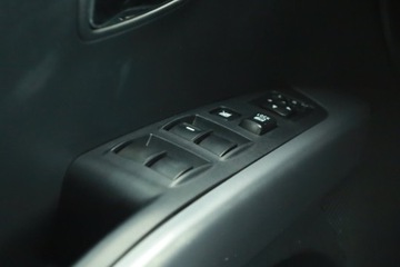 Mitsubishi Outlander II 2.0 DID DOHC 140KM 2010 Mitsubishi Outlander 2.0 DI-D, Salon Polska, zdjęcie 12