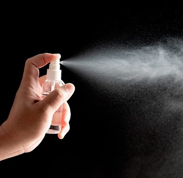 POJEMNIKI NA KOSMETYKI spray zraszacz SAMOLOTU 8el