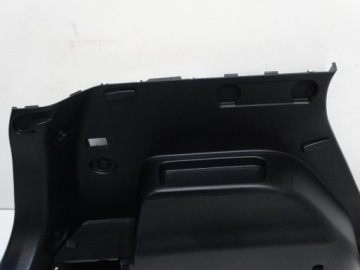 КРЫШКА БАГАЖНИКА БОКОВАЯ ЛЕВАЯ ЗАДНЯЯ KIA CARENS IV 85730-A4500