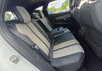 Peugeot 3008 II Plug-In Hybrid HYbrid4 300 PHEV 300KM 2020 Peugeot 3008 136 1.6 Hybrid4 PHEV GT PACK 300 KM 4x4 AUTOMAT I wl. FV23, zdjęcie 33