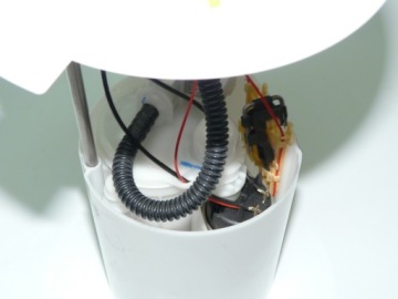 Топливный насос FORD TRANSIT CONNECT 2.5 оригинал