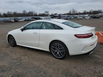 Mercedes Klasa E W213 2021 Mercedes-Benz Klasa E 2021r., E450 4MATIC, od ubezpieczalni 3.0 Benzyna, zdjęcie 2