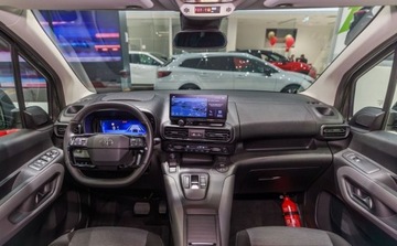 Toyota 2024 Toyota Proace City Verso 1.5 D-4D VIP aut 1.5 Diesel 130KM, zdjęcie 5