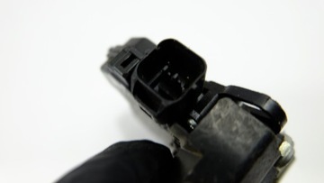 MITSUBISHI COLT CZ3 ZÁMEK DVEŘE PRAVÝ PŘEDNÍ 2PIN