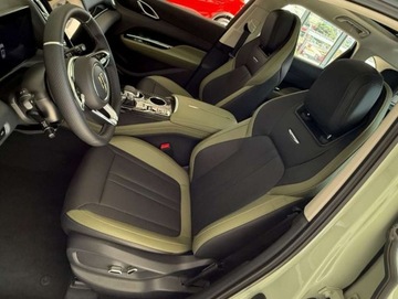 Hongqi HS3 1.5T 169KM 2025 Hongqi HS3 1.5T FWD 156KM Leasing od 101 1.5 Benzyna 169KM, zdjęcie 12