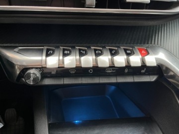 Peugeot 3008 I Crossover Facelifting 1.6 BlueHDi 120KM 2016 Peugeot 3008 1.6 diesel 120 KM 6 biegow zarej w PL zadbany zamiana, zdjęcie 15