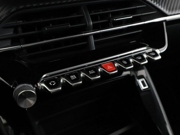 Peugeot 208 II Hatchback 1.2 PureTech 75KM 2020 Peugeot 208 Style klima-auto. PDC Bluetooth, zdjęcie 26