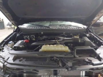 Ford Expedition III 2022 Ford Expedition XLT 2022 3.5 Benzyna 380KM, zdjęcie 8