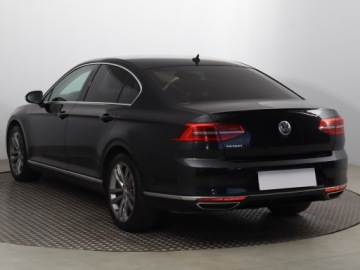Volkswagen Passat B8 Limousine 2.0 TSI BlueMotion Technology 220KM 2015 VW Passat 2.0 TSI, Salon Polska, Serwis ASO, zdjęcie 3