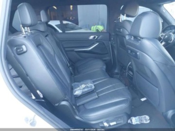 BMW X7 2022 BMW X7 xDrive40i 2022 3.0 Benzyna 335KM, zdjęcie 13