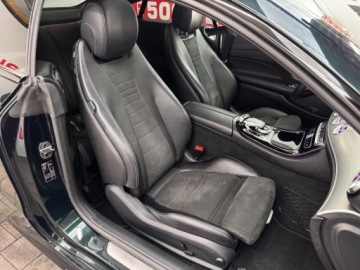 Mercedes Klasa E W213 Coupe 2.0 220d 194KM 2017 Mercedes-Benz Klasa E Mercedes E220d Coupe W213 AMG MULTIBEAM LED Burme, zdjęcie 39