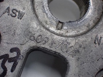 МНОГОФУНКЦИОНАЛЬНЫЙ РУЛЕВАЯ КОЖАНАЯ КОЛЕСО INSIGNIA 17R SPEAKER WHEELS