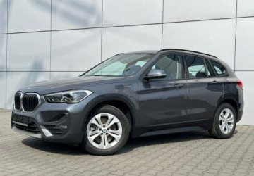 BMW X1 F48 Crossover Plug-In 1.5 25e 220KM 2021 BMW X1 xDrive Plug-In PDC Automat Led Navi Tempomat FV23 1.5, zdjęcie 1
