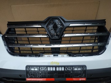NÁRAZNÍK MASKA CHRÓM RENAULT TRAFIC IV 6 PDC