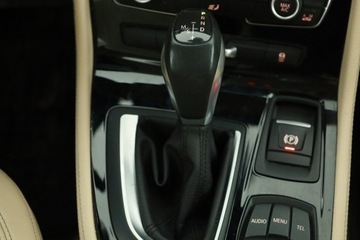 BMW Seria 2 F22-F23-F45-F46 Gran Tourer 220d 190KM 2015 BMW 2 Active Tourer 220d Active Tourer, zdjęcie 11