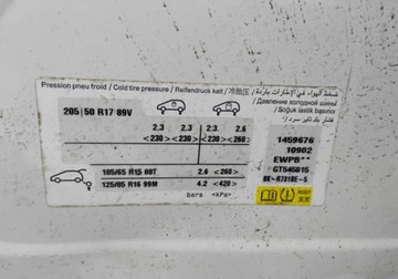 Citroen C3 II Hatchback facelifting 1.2 PureTech 110KM 2016 Citroen C3 112016r SALON POLSKA.1.2 Benzyna. Uszkodzony. Poobijany. Jezdzi, zdjęcie 21