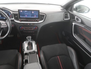 Kia Proceed Shooting Brake 1.6 T-GDI 204KM 2021 Kia ProCeed GT 1.6 T-GDI, Salon Polska, zdjęcie 7