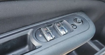 Mini Clubman F54 Kombi 1.5 D 116KM 2019 MINI Clubman 2019r diesel . Auto godne uwagi 1.5 Diesel 116KM, zdjęcie 26